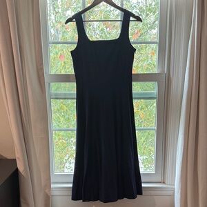 Elegant Black Sleeveless Dress